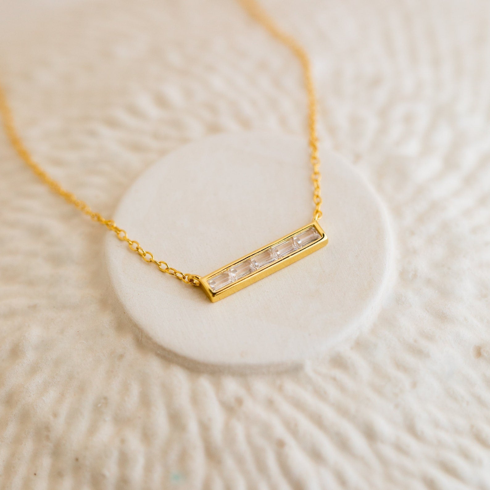 Diamond Bar Necklace 18K Gold